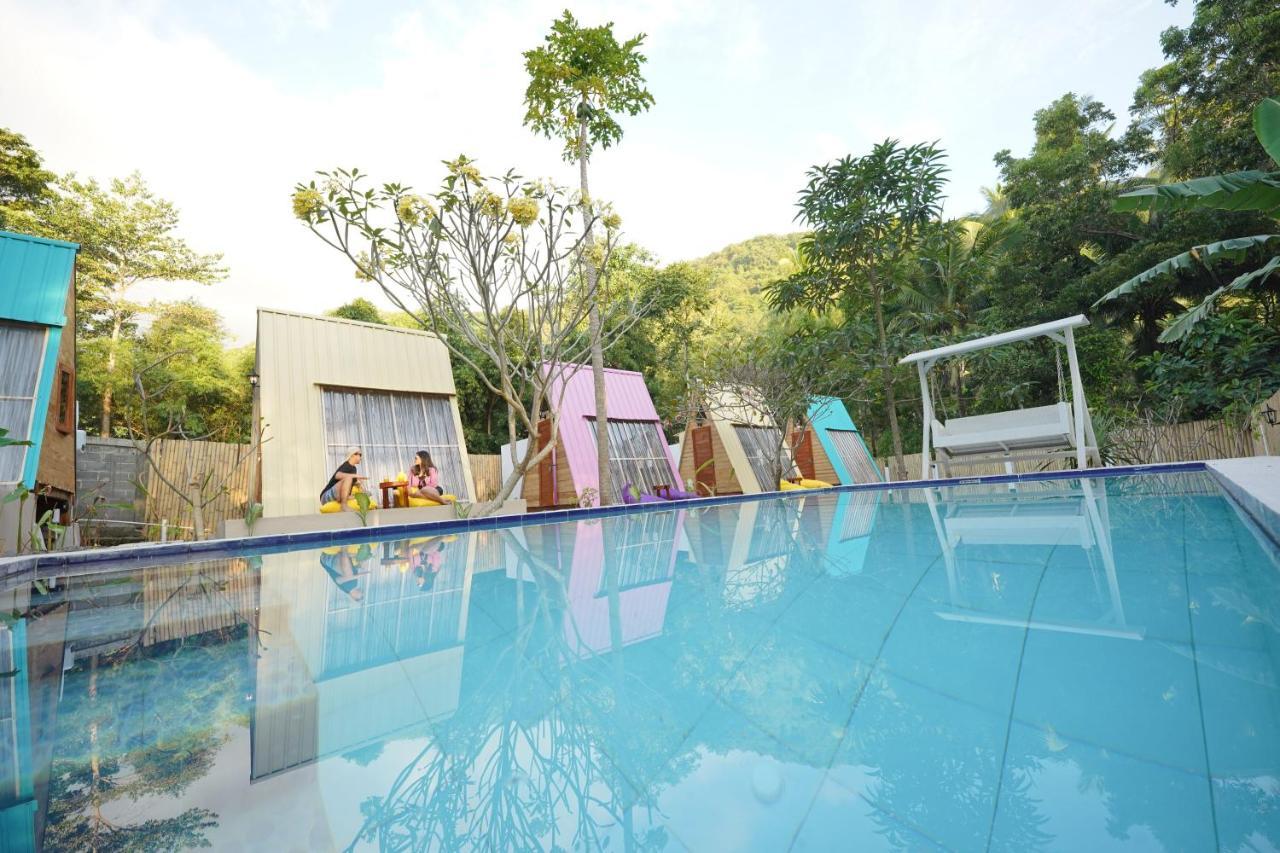 La Vie En Rose Hotel Senggigi Exterior photo
